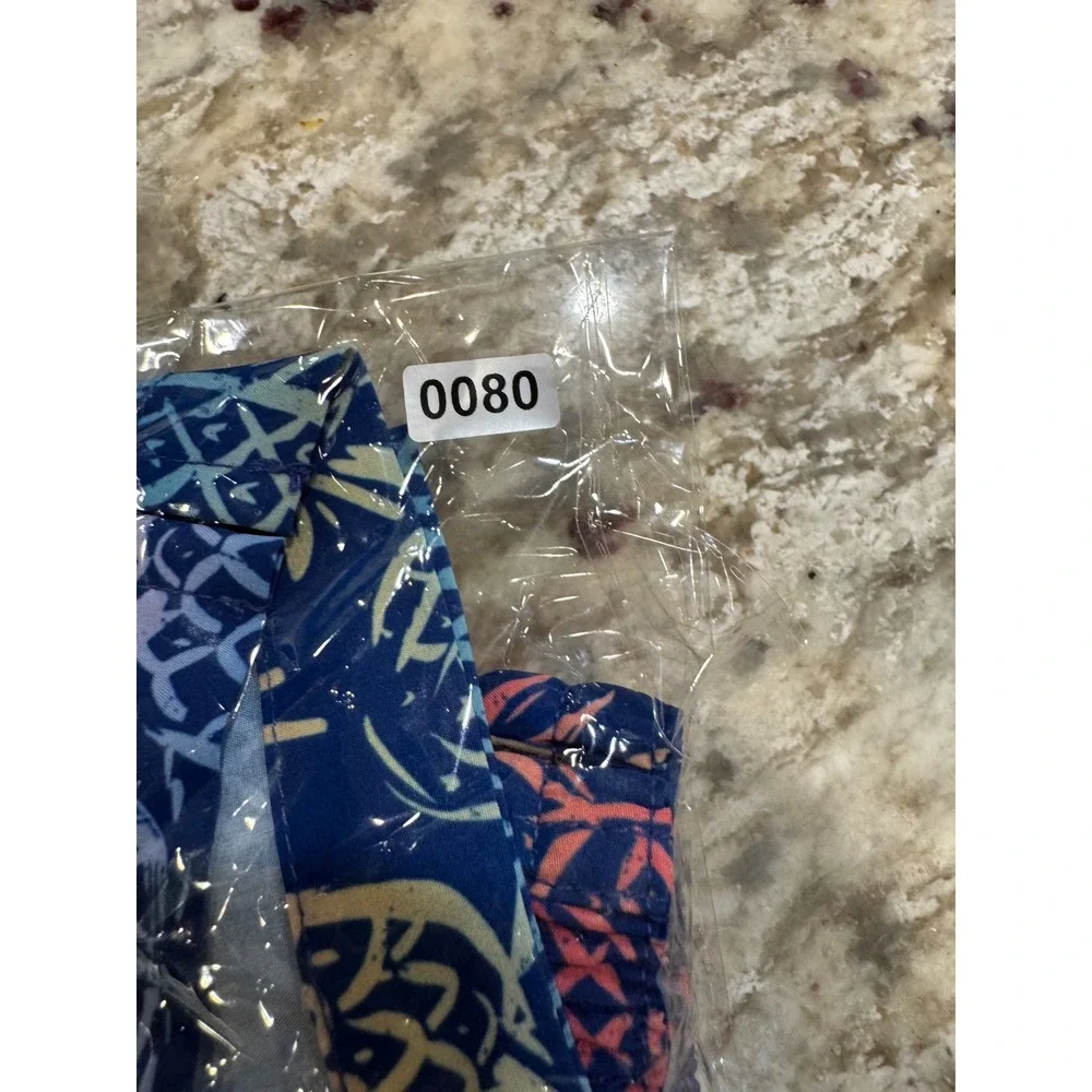 Chubbies Mens Small Swim Trunks Navy Blue Rainbow Pineapple Print 5.5 Inseam